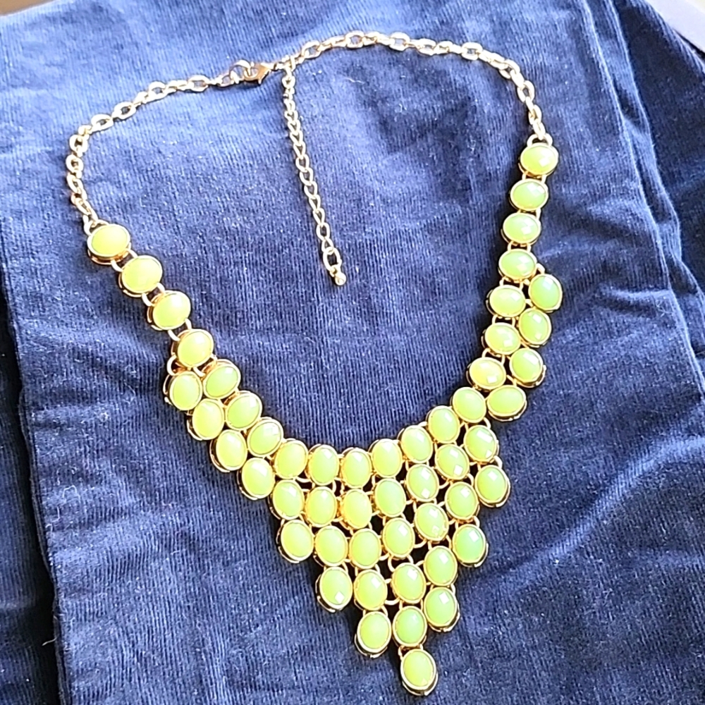 Festoon Necklace - Faux Green Opal / Gold
